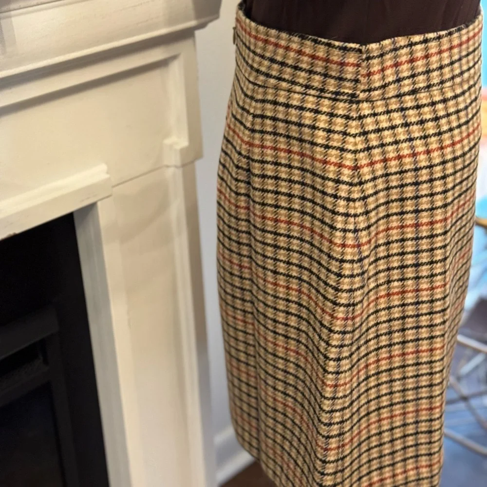 🤎🧡 NWT J. CREW PLAID WOOL SKIRT!
